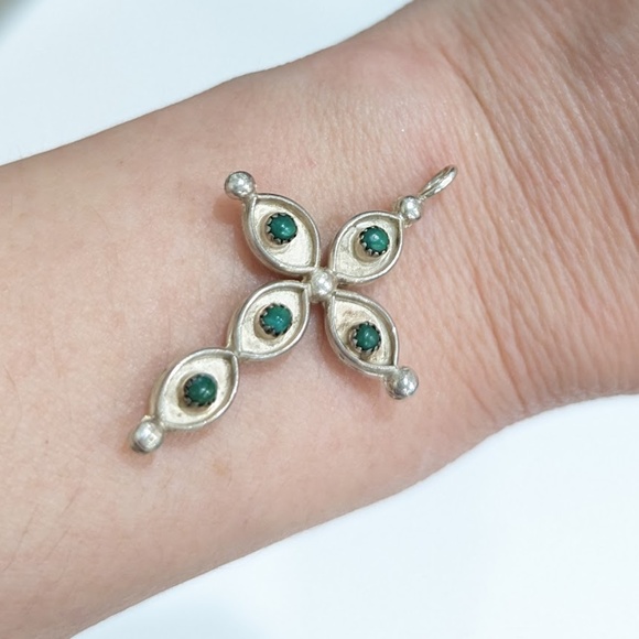 🦋 Vintage Native American Sterling Silver Turquoise & Coral Cross Pendant - Picture 1 of 8